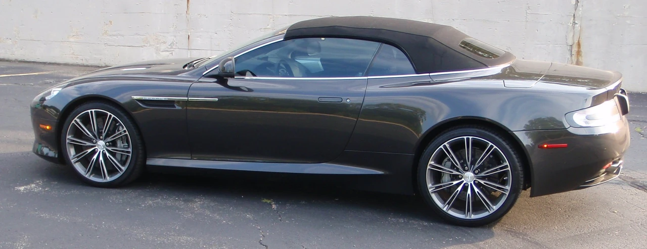 2012 Aston Martin Virage (2011-2012) - Image 12 of 31
