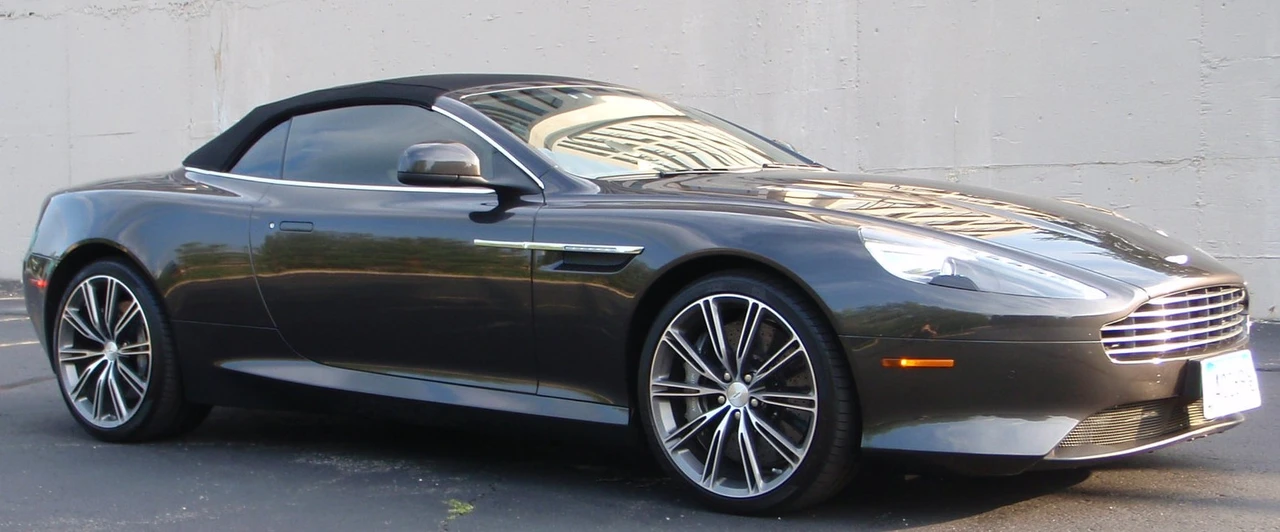 2012 Aston Martin Virage (2011-2012) - Image 18 of 31
