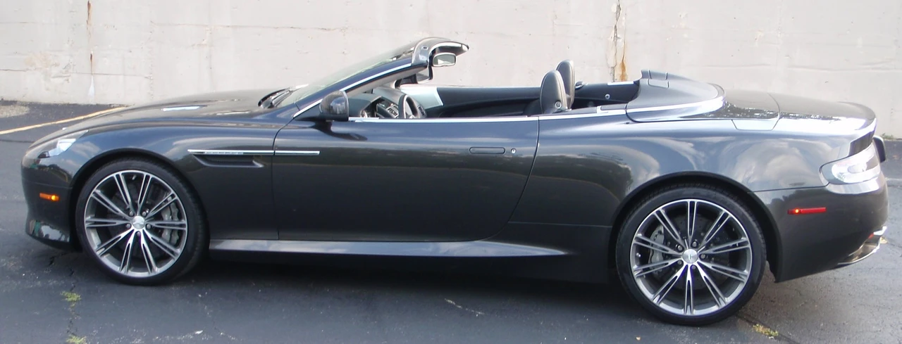 2012 Aston Martin Virage (2011-2012) - Image 10 of 31