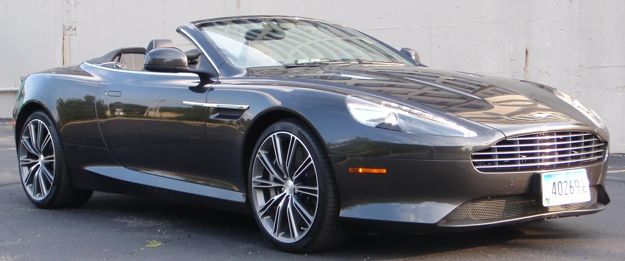 2012 Aston Martin Virage (2011-2012) - Image 2 of 31