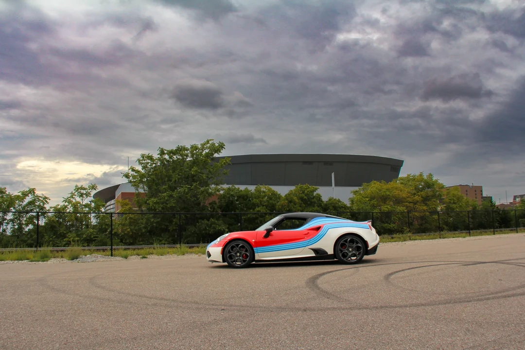 2015 Alfa Romeo 4C Coupe - Image 15 of 31