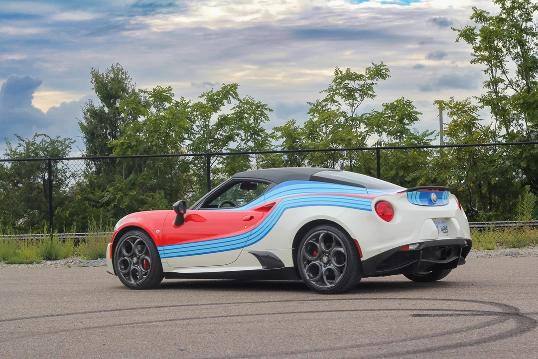 2015 Alfa Romeo 4C Coupe - Image 25 of 31