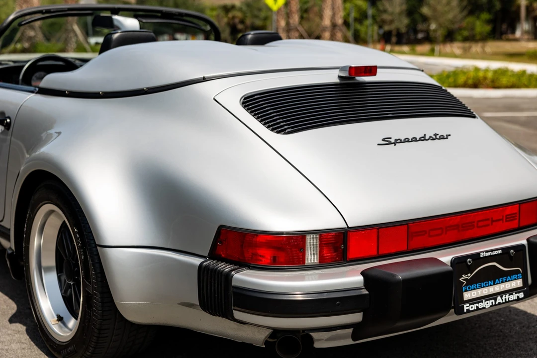 1989 Porsche 911 Carrera 3.2 - Image 27 of 31