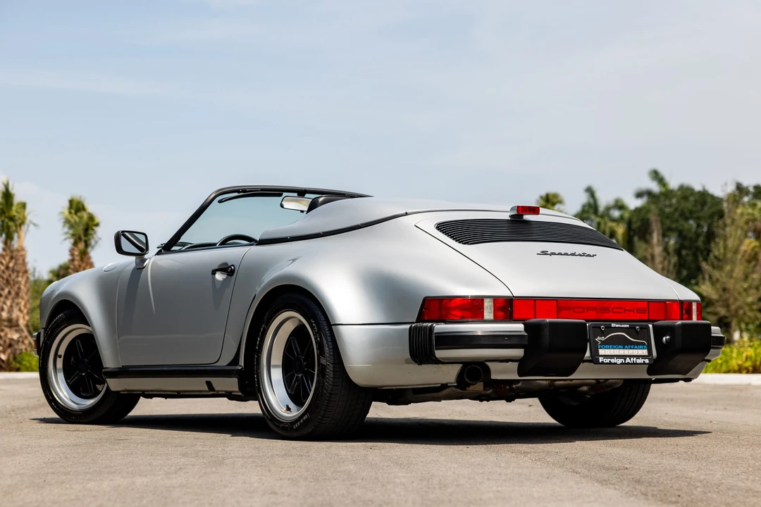 1989 Porsche 911 Carrera 3.2 - Image 5 of 31
