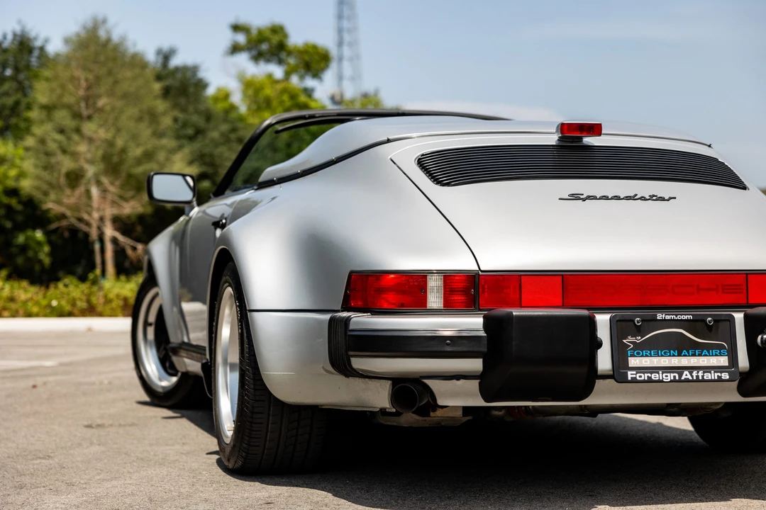 1989 Porsche 911 Carrera 3.2 - Image 12 of 31