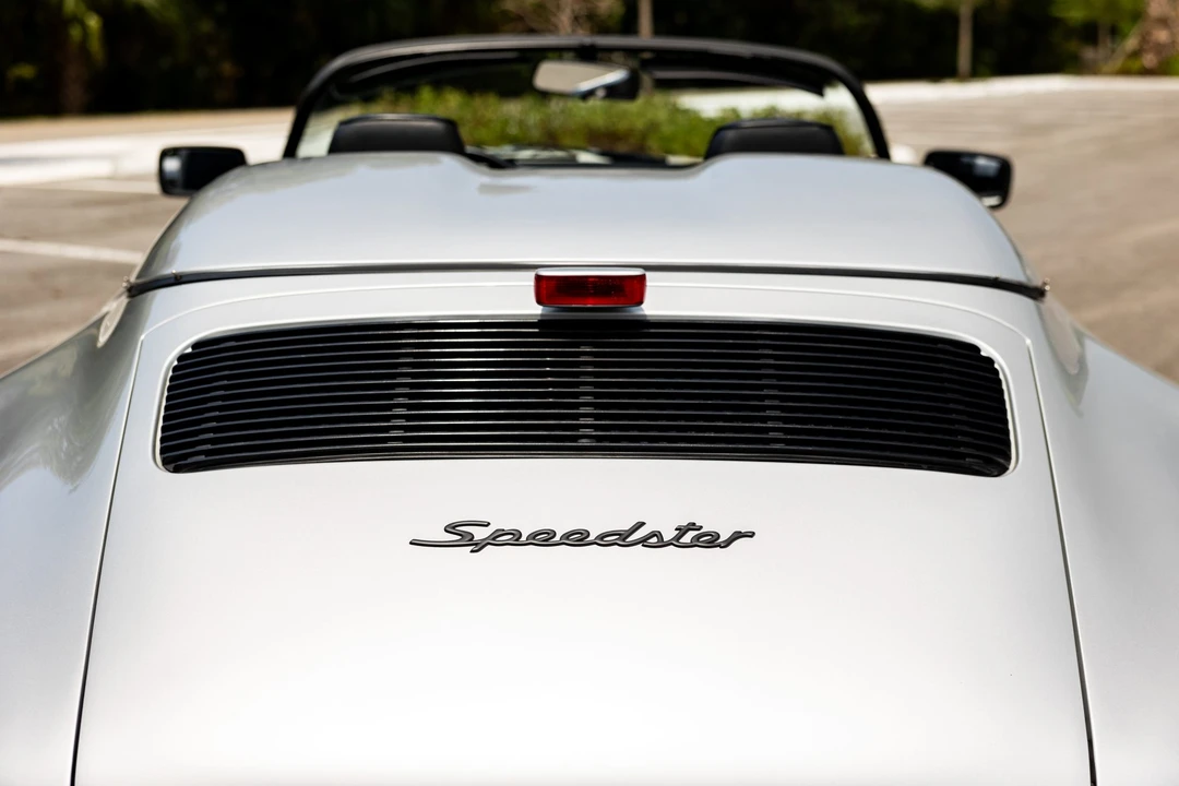 1989 Porsche 911 Carrera 3.2 - Image 26 of 31