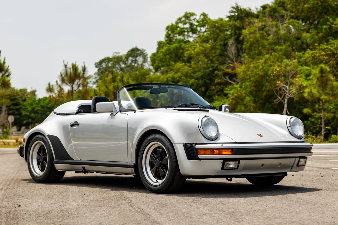 1989 Porsche 911 Carrera 3.2 - Image 9 of 31