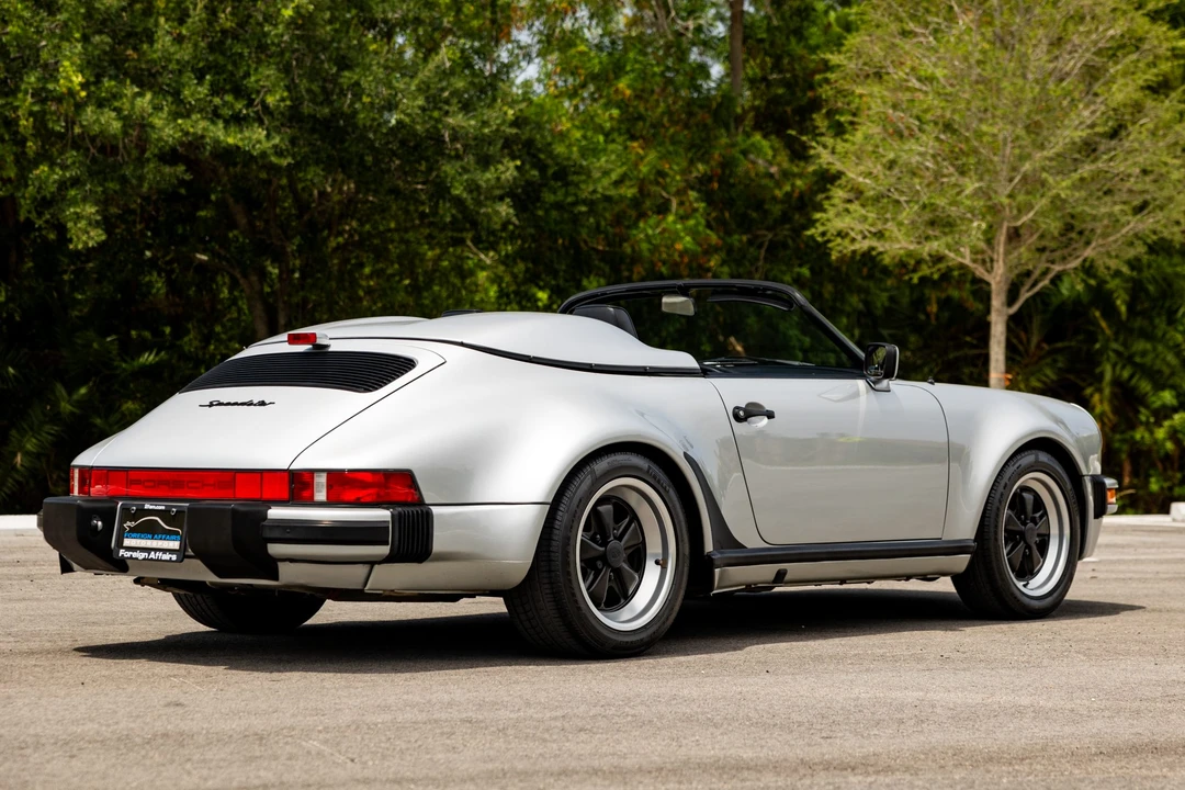 1989 Porsche 911 Carrera 3.2 - Image 7 of 31