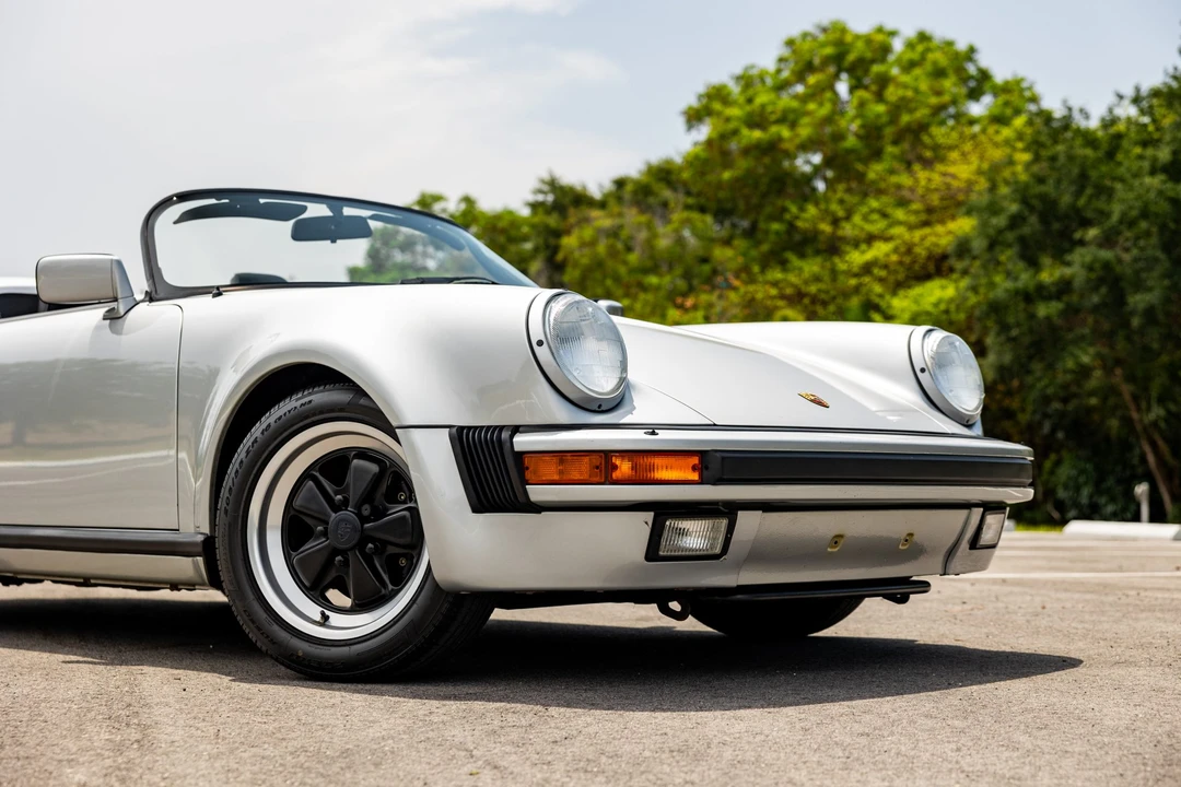 1989 Porsche 911 Carrera 3.2 - Image 17 of 31