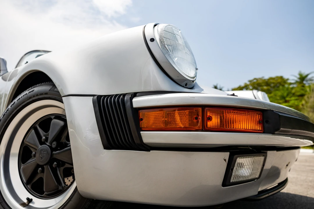 1989 Porsche 911 Carrera 3.2 - Image 19 of 31