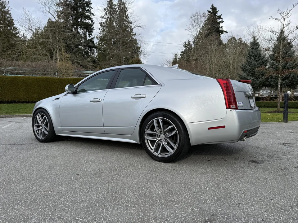 2011 Cadillac CTS 2nd Gen - Image 4 of 31