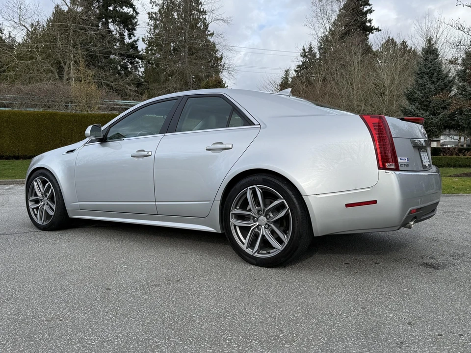 2011 Cadillac CTS 2nd Gen - Image 12 of 31
