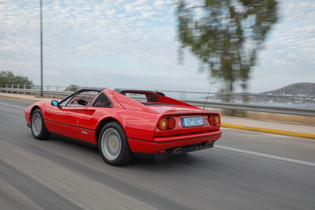 1986 Ferrari 328 GTS - Image 13 of 31