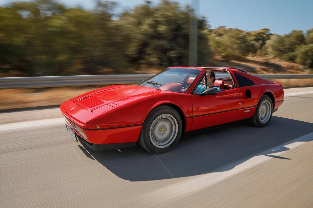 1986 Ferrari 328 GTS - Image 2 of 31