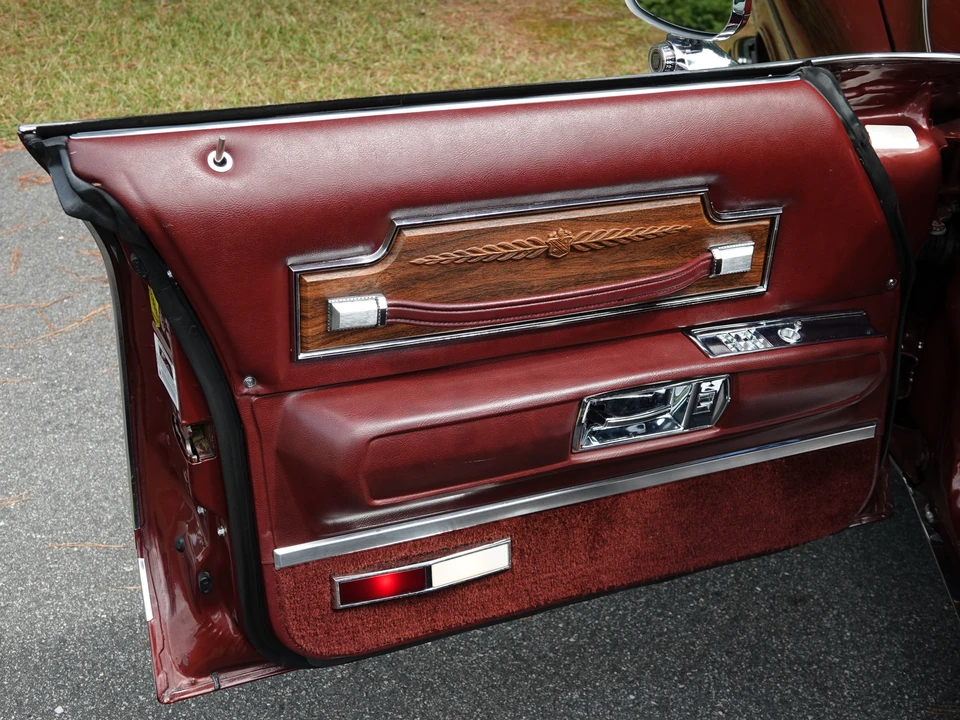 1976 Buick Electra - Image 24 of 31