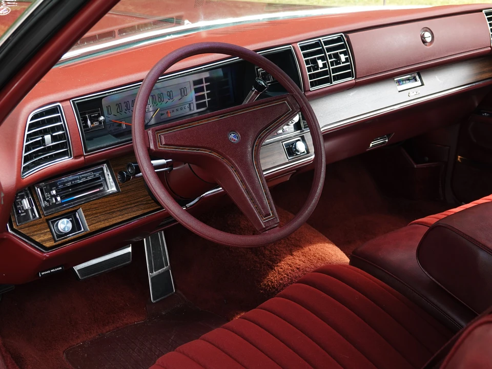 1976 Buick Electra - Image 21 of 31