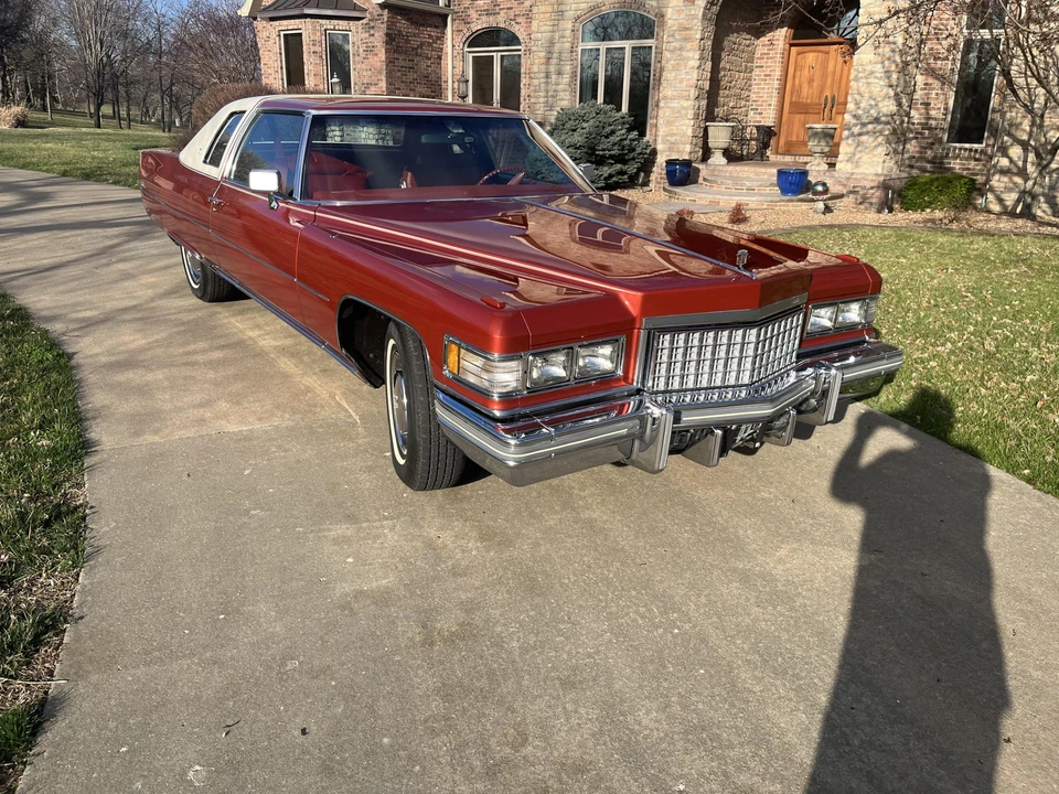 1976 Cadillac DeVille 4th Gen - Image 12 of 31