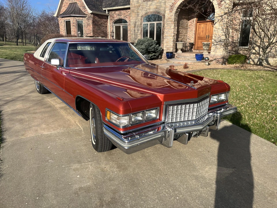 1976 Cadillac DeVille 4th Gen - Image 13 of 31