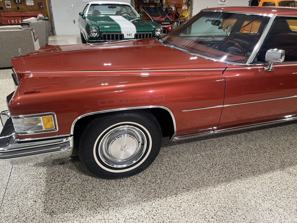 1976 Cadillac DeVille 4th Gen - Image 22 of 31