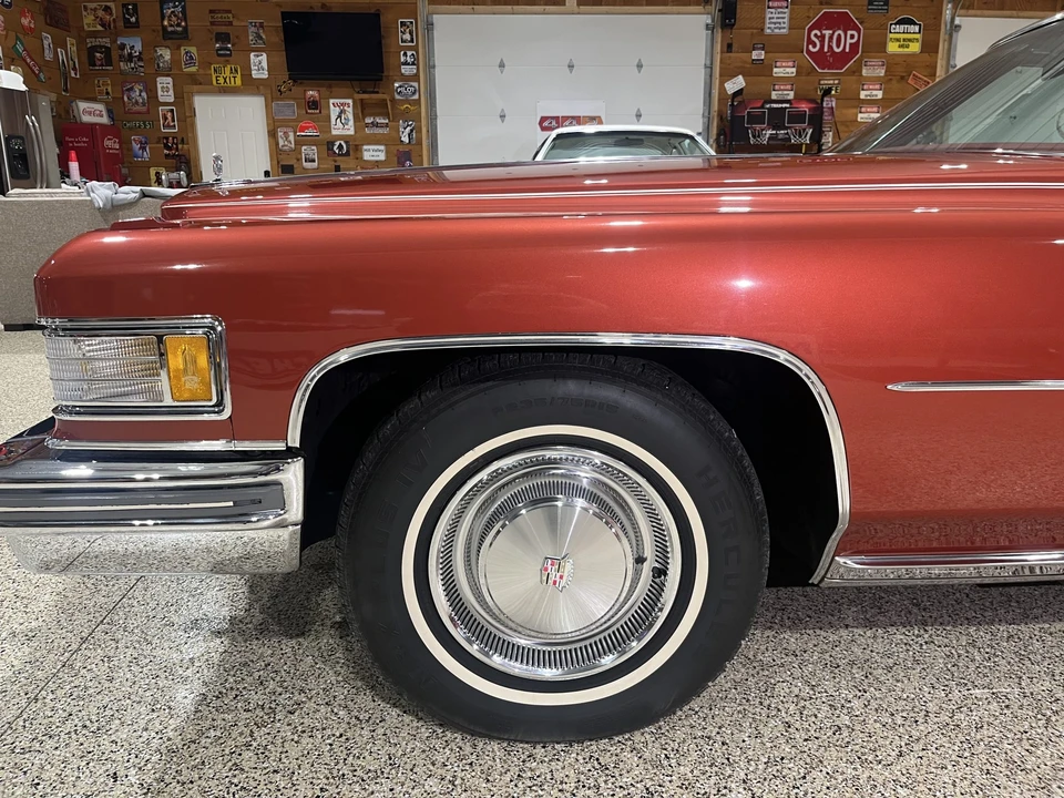1976 Cadillac DeVille 4th Gen - Image 24 of 31