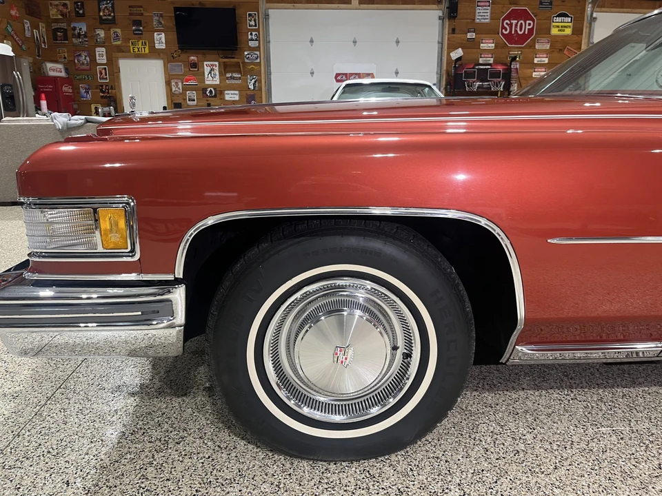 1976 Cadillac DeVille 4th Gen - Image 23 of 31