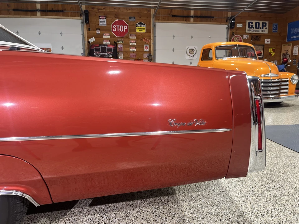 1976 Cadillac DeVille 4th Gen - Image 29 of 31