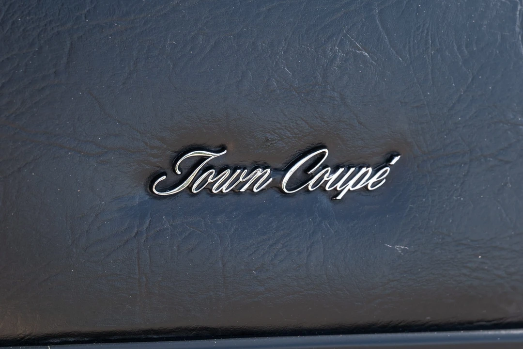 1977 Lincoln Continental 5th Gen - Image 24 of 31