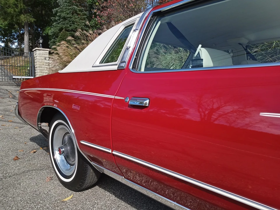 1979 Chrysler Cordoba - Image 20 of 31