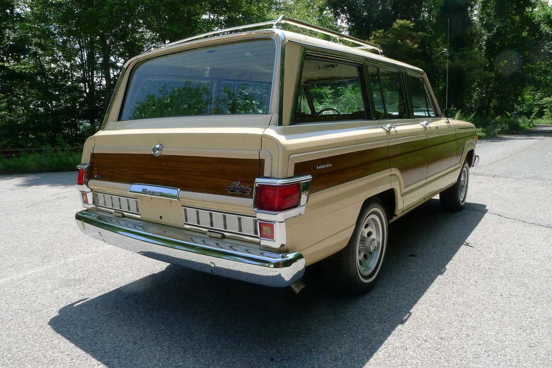 1979 Jeep SJ Wagoneer - Image 7 of 31