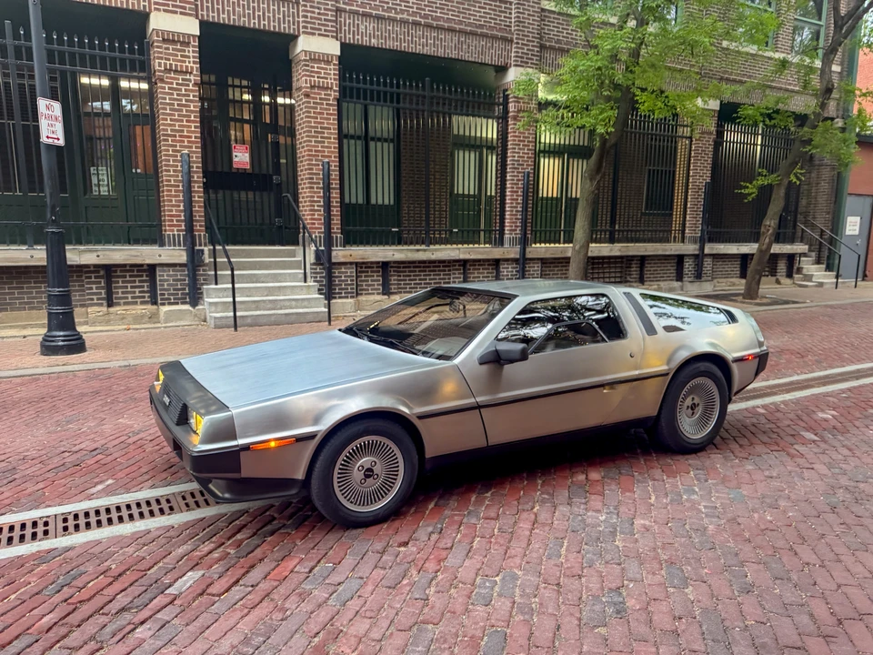 1982 DeLorean DMC-12 - Image 11 of 31