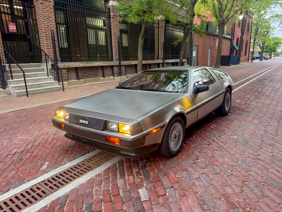 1982 DeLorean DMC-12 - Image 3 of 31