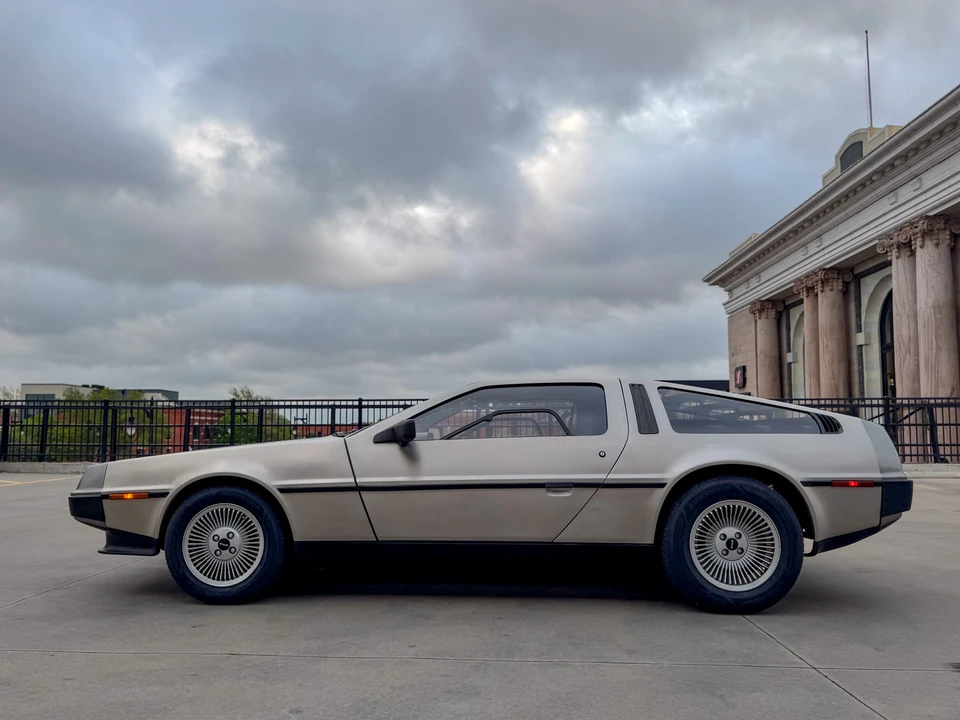 1982 DeLorean DMC-12 - Image 18 of 31