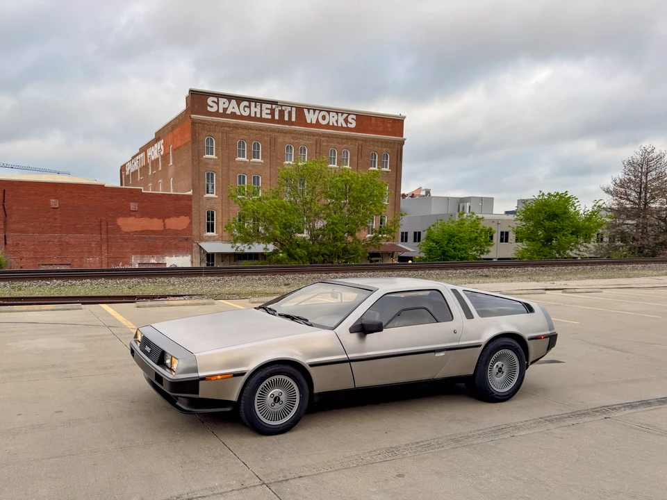 1982 DeLorean DMC-12 - Image 16 of 31