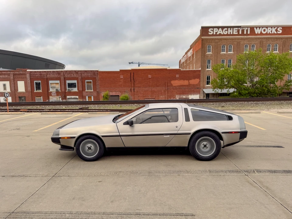 1982 DeLorean DMC-12 - Image 21 of 31