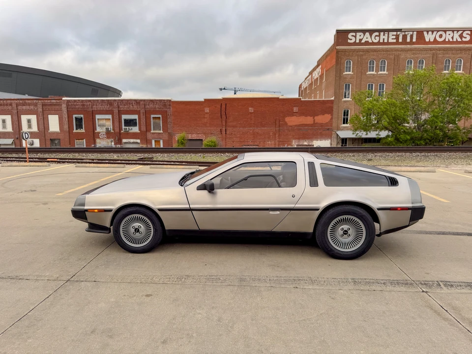 1982 DeLorean DMC-12 - Image 20 of 31