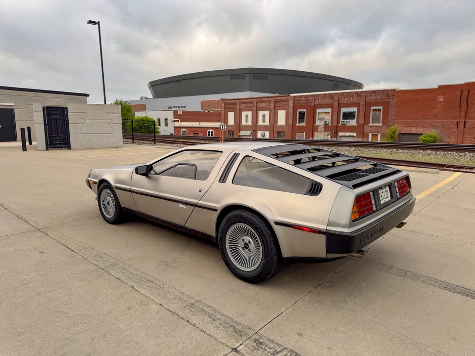 1982 DeLorean DMC-12 - Image 26 of 31