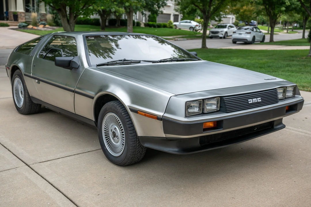1982 DeLorean DMC-12 - Image 13 of 31