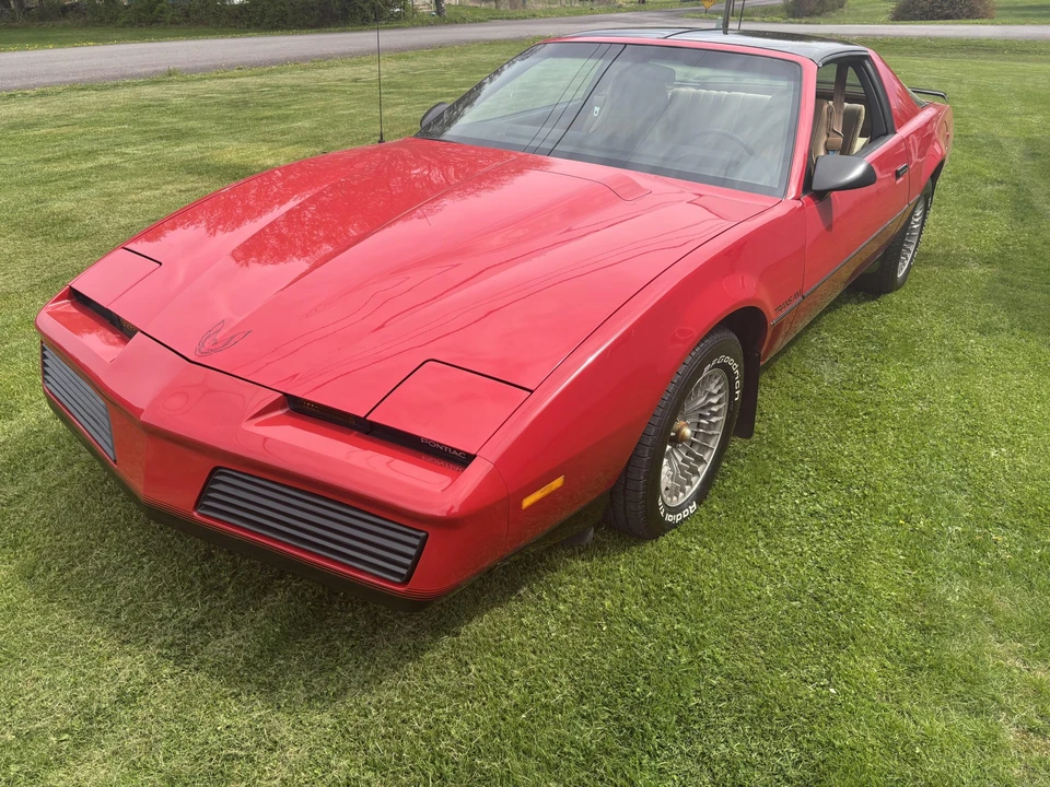 1982 Pontiac Firebird Trans Am 3rd Gen - Image 3 of 31