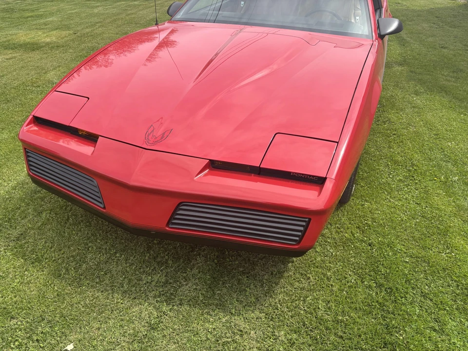 1982 Pontiac Firebird Trans Am 3rd Gen - Image 11 of 31