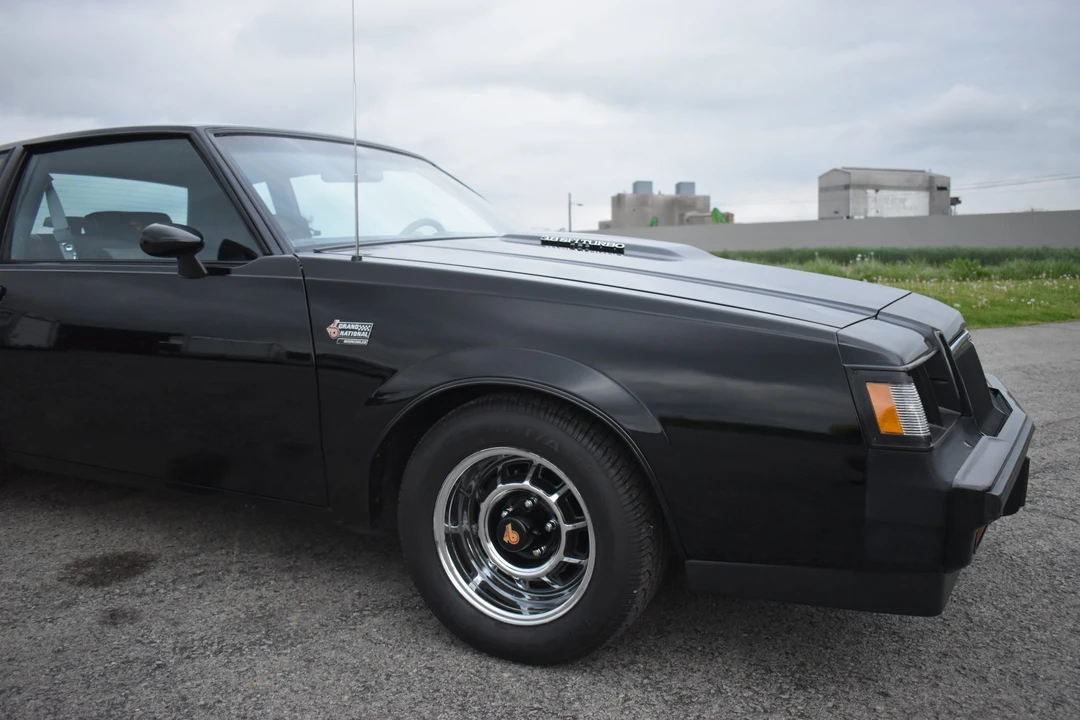 1986 Buick Grand National - Image 10 of 31