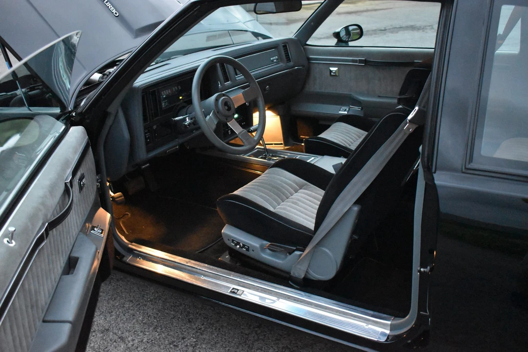 1986 Buick Grand National - Image 27 of 31