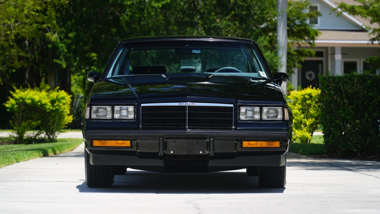 1986 Buick Grand National - Image 25 of 31