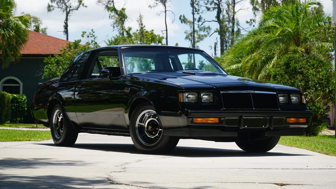 1986 Buick Grand National - Image 24 of 31