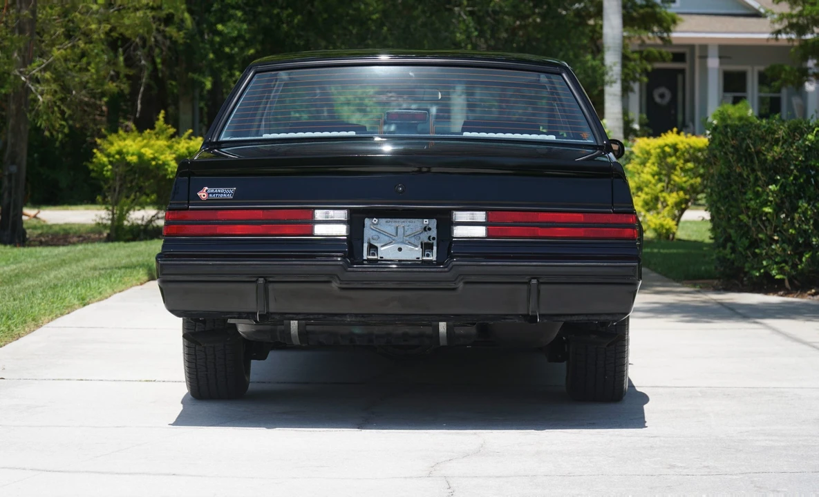 1986 Buick Grand National - Image 12 of 31