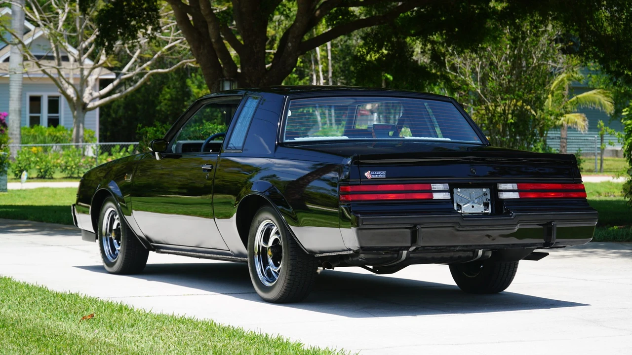 1986 Buick Grand National - Image 11 of 31