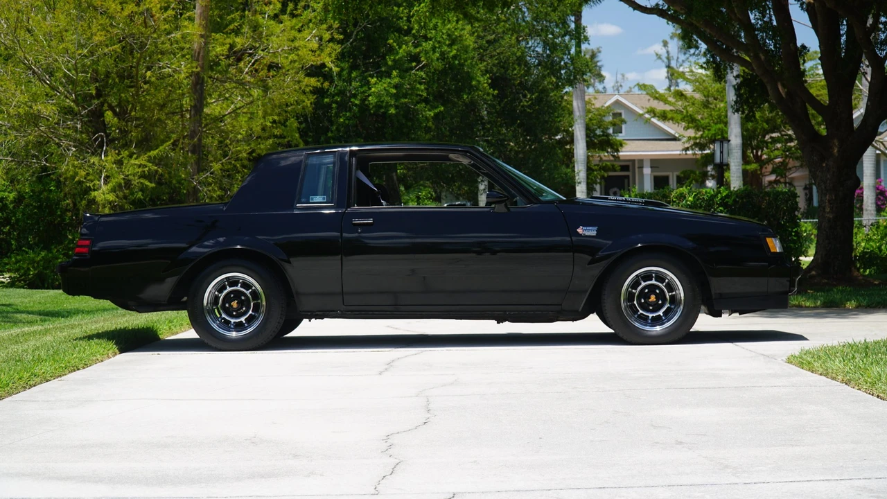 1986 Buick Grand National - Image 17 of 31