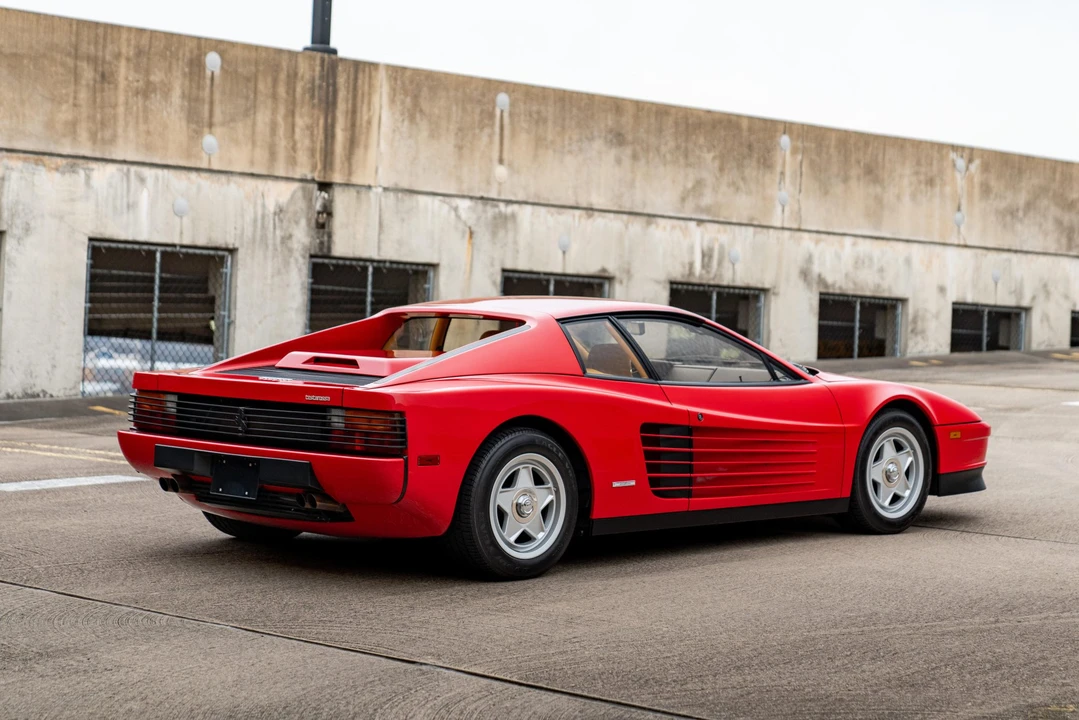 1986 Ferrari Testarossa - Image 17 of 31