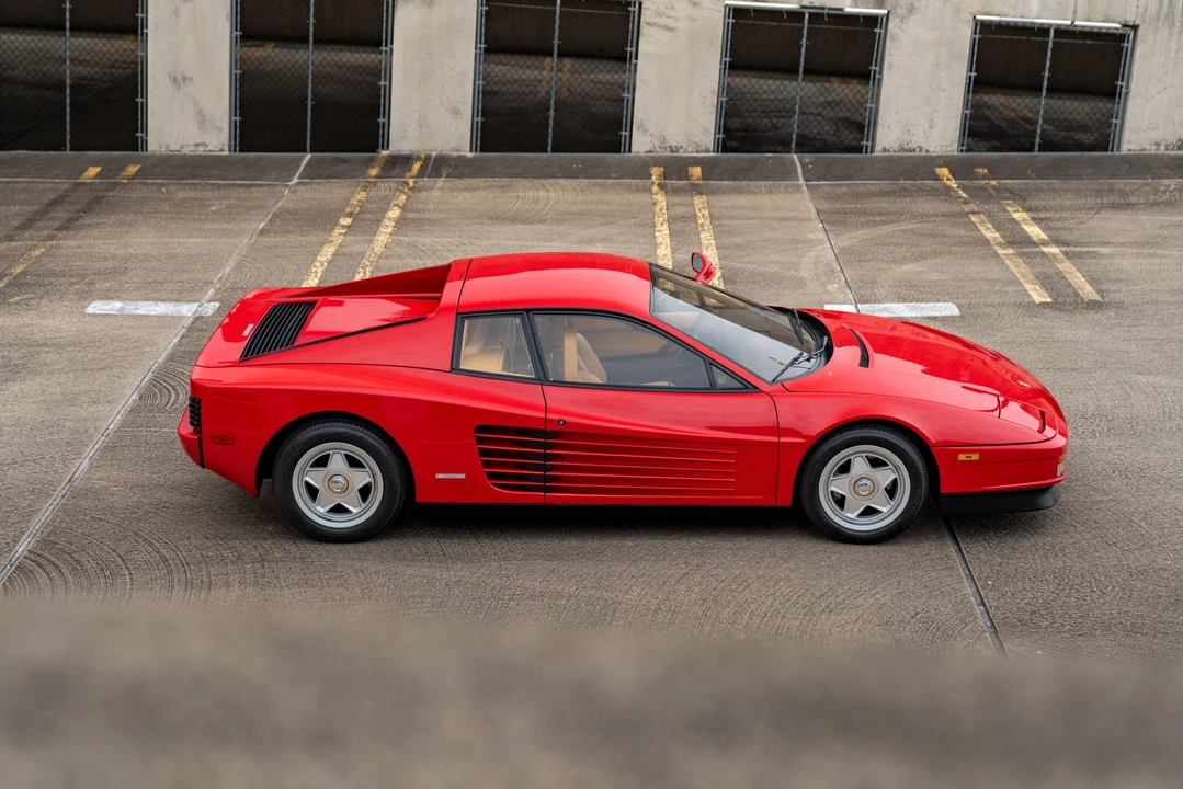 1986 Ferrari Testarossa - Image 13 of 31