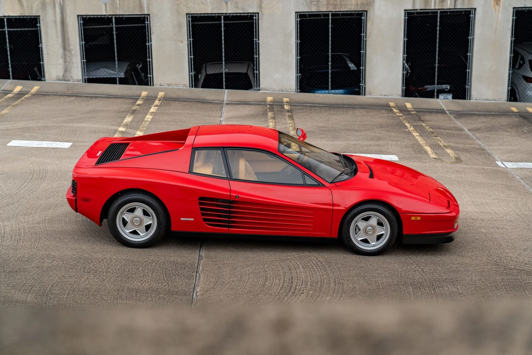 1986 Ferrari Testarossa - Image 15 of 31
