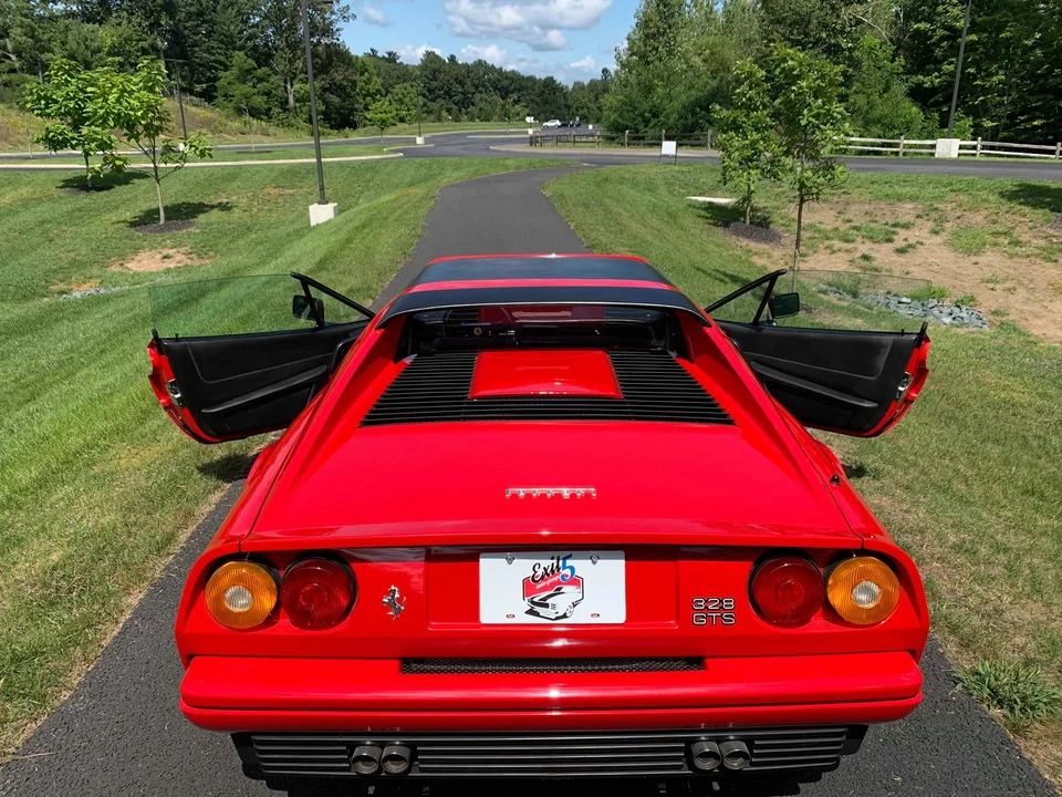 1987 Ferrari 328 GTS - Image 16 of 31